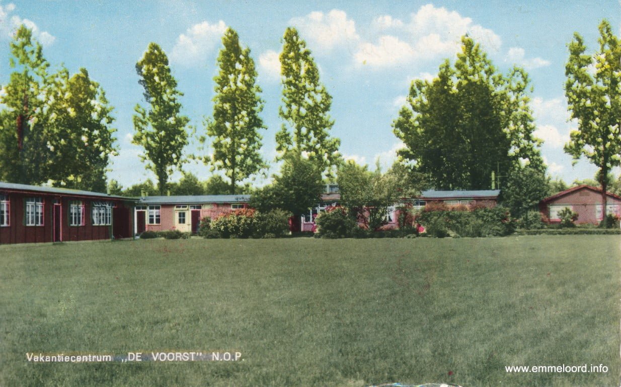 Vakantiecentrum-de-Voorst.jpg Vakantiecentrum-de-Voorst.jpg
